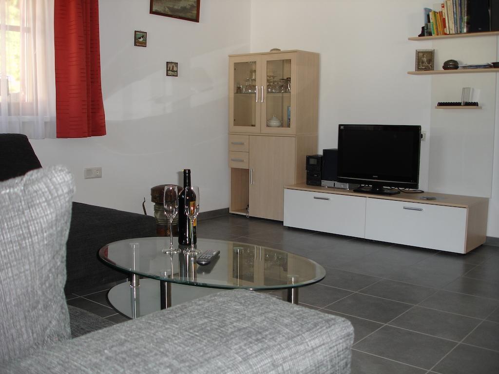 Ferienwohnung Haus Telisia Klosterle am Arlberg Zimmer foto